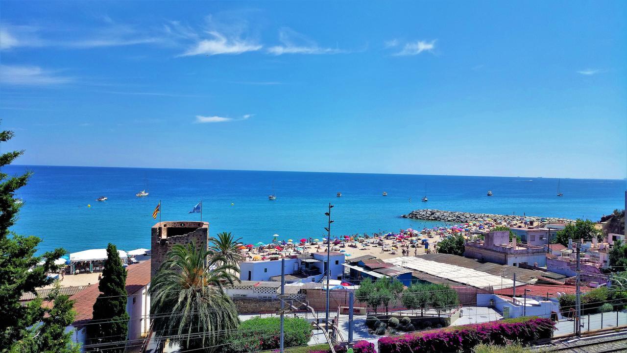 Claire Seaview & Beach-Apartment Montgat Exterior foto